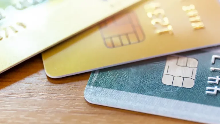 5 cartões de crédito 100% gratuitos para pedir em 2025