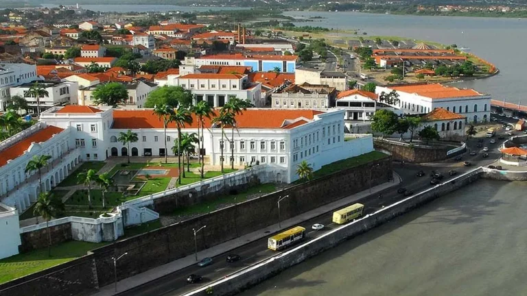 Aprenda a comprar passagens baratas para São Luís