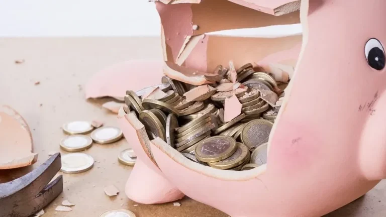Como escolher o melhor banco para abrir poupança? Confira o que muda de uma instituição para outra