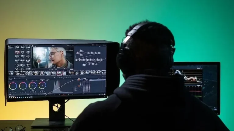 Como ganhar dinheiro editando vídeos? Confira dicas