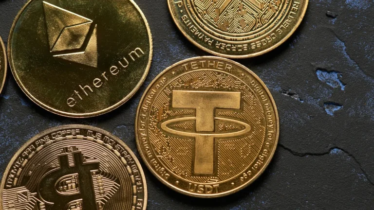 Como investir em criptomoedas? Confira 3 métodos seguros