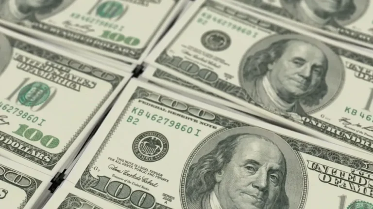 Como investir em dólar? Conheça as possibilidades do mercado.