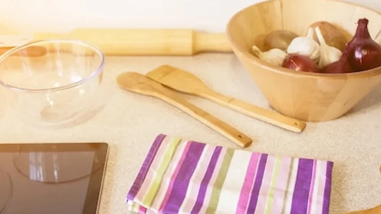 Como organizar sua bancada de cozinha: 7 Itens que devem ser guardados em outro lugar