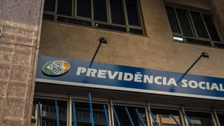 Como pesquisar processos do INSS? Confira opções de consulta