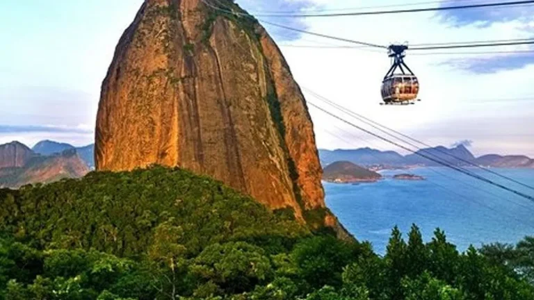 Descubra agora como comprar passagens aéreas baratas e se encante com o Rio de Janeiro