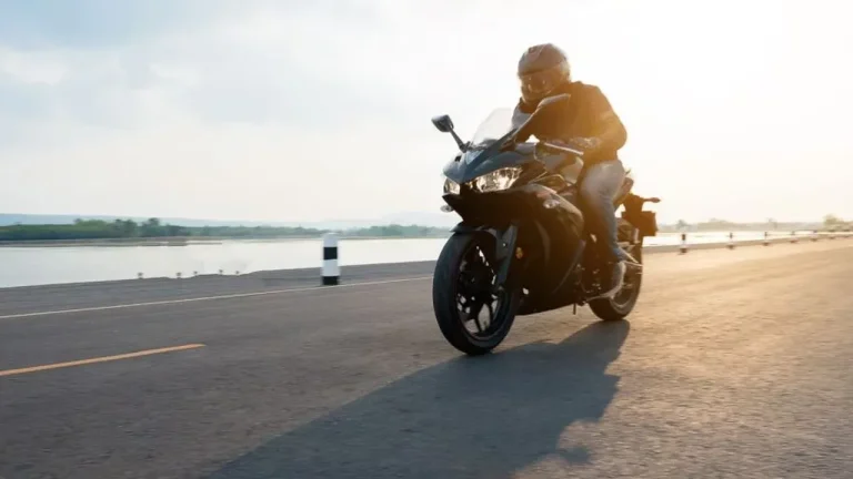 Empréstimo com garantia de moto: como funciona?