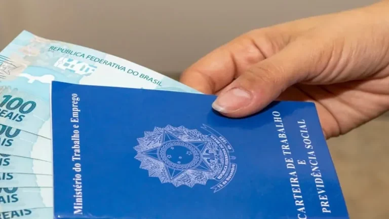 Governo confirma mudança na contratação do consignado CLT. Veja como fica