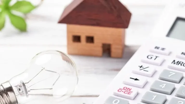 Água, luz, internet e outros: confira dicas de como economizar nas contas básicas