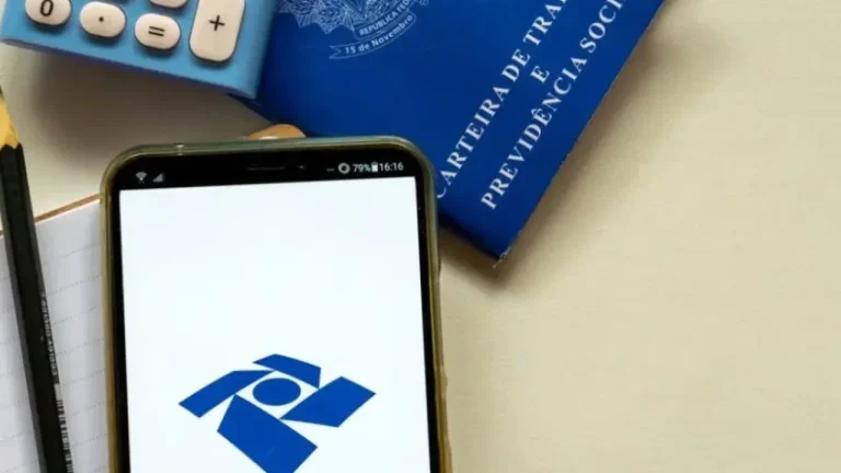 Restituição do IR não caiu? Saiba o que pode ter acontecido e o que fazer
