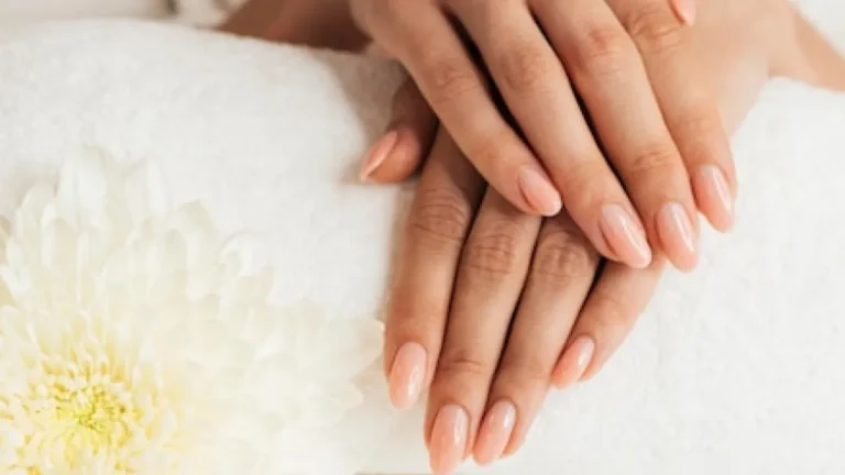 Sinais de alerta nas unhas: O que seu corpo está tentando dizer sobre sua saúde
