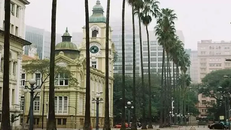 Viaje para Porto Alegre gastando pouco dinheiro: como comprar passagens aéreas baratas e aproveitar