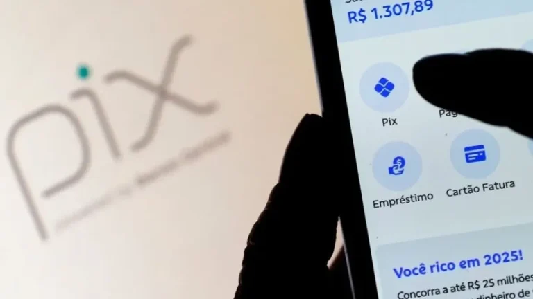 O que é o Pix Automático? Entenda como funciona o novo recurso